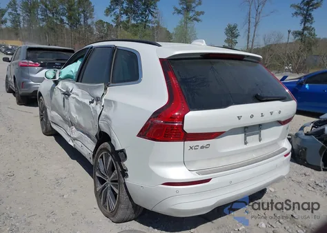 2022 Volvo Xc60 B5 Momentum из США, поврежденный, VIN YV4L12DKXN1081962